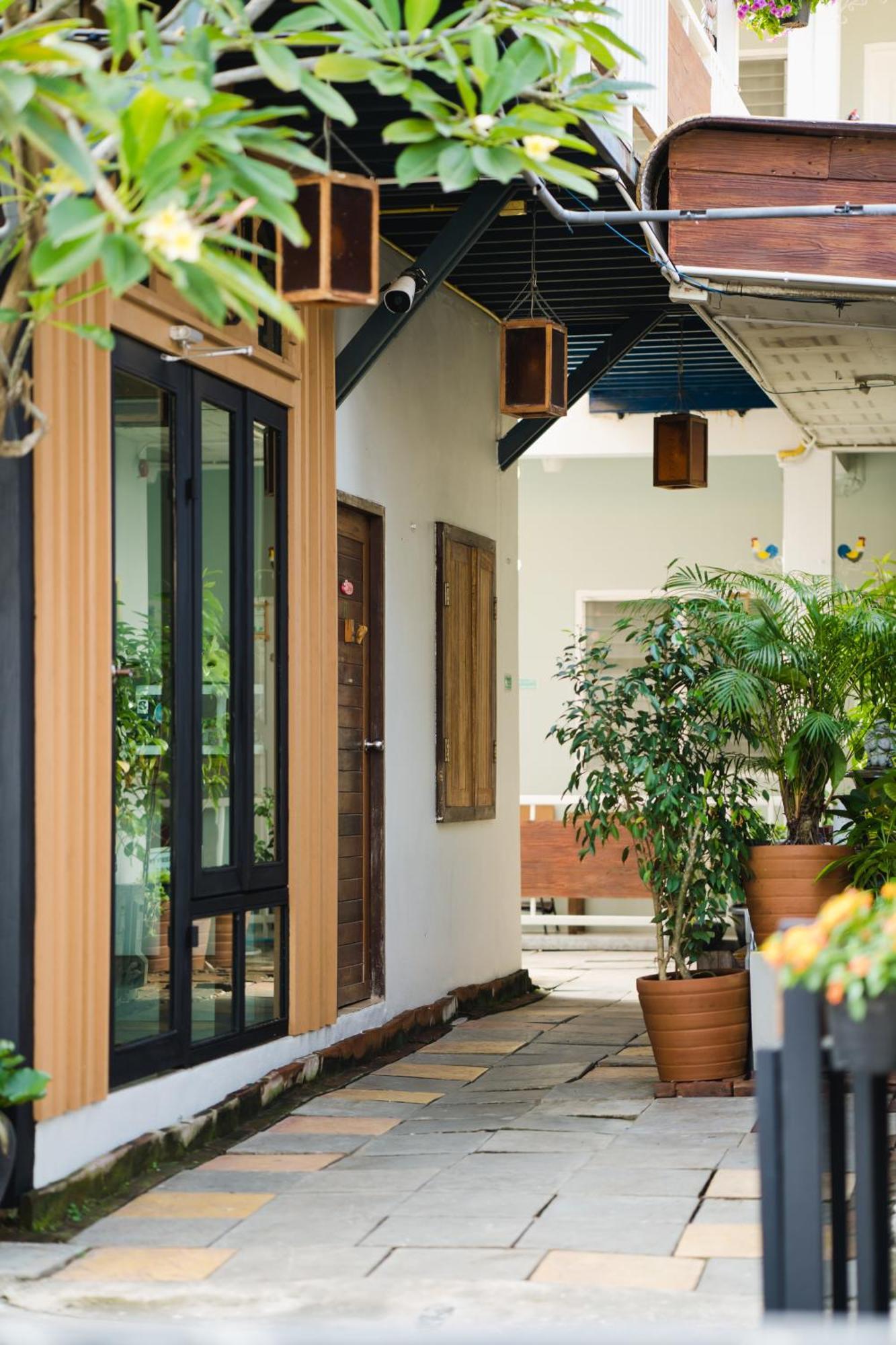 Hotel Sabuy Chiangmai Chiang Mai Exterior foto