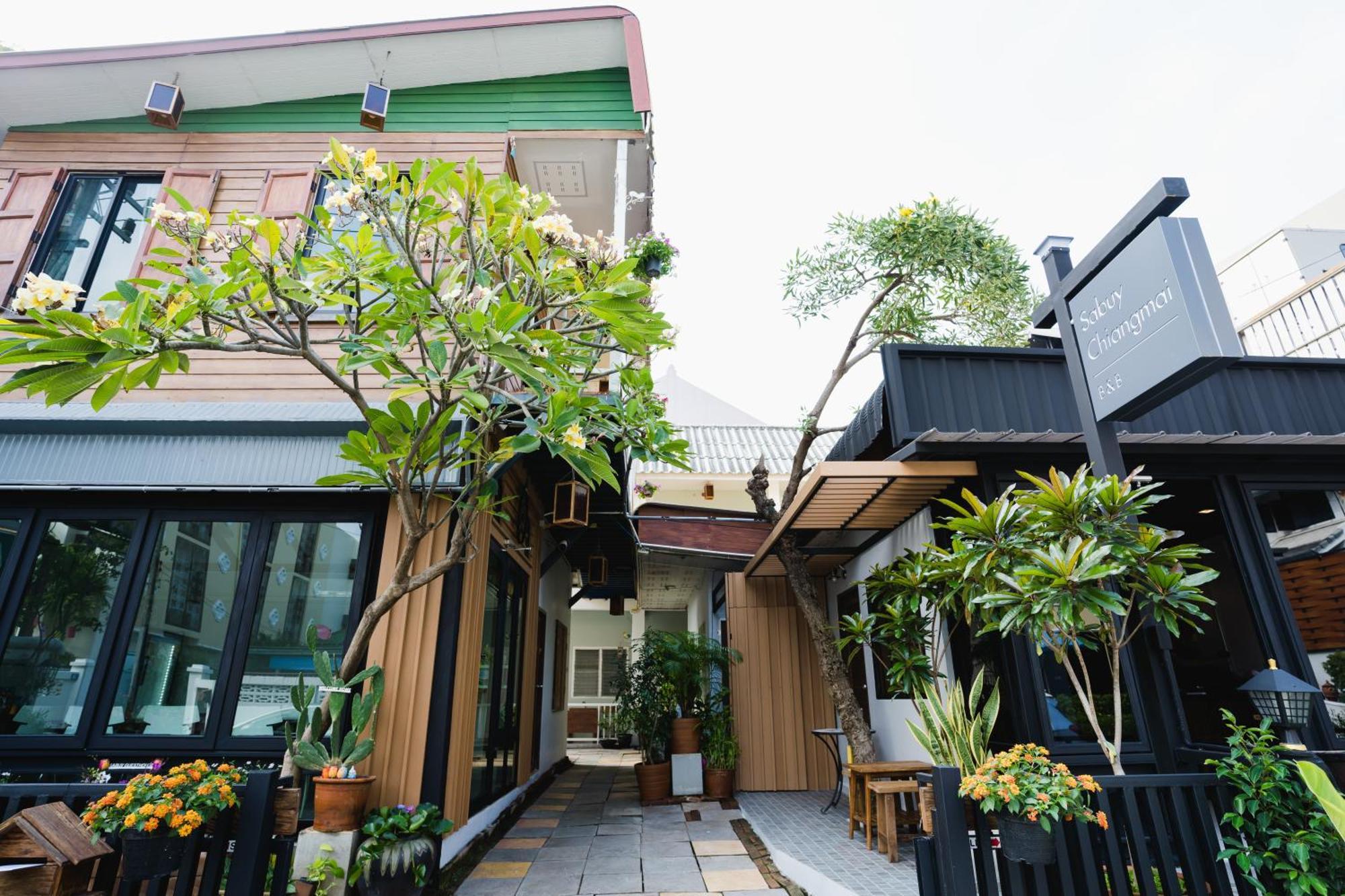 Hotel Sabuy Chiangmai Chiang Mai Exterior foto